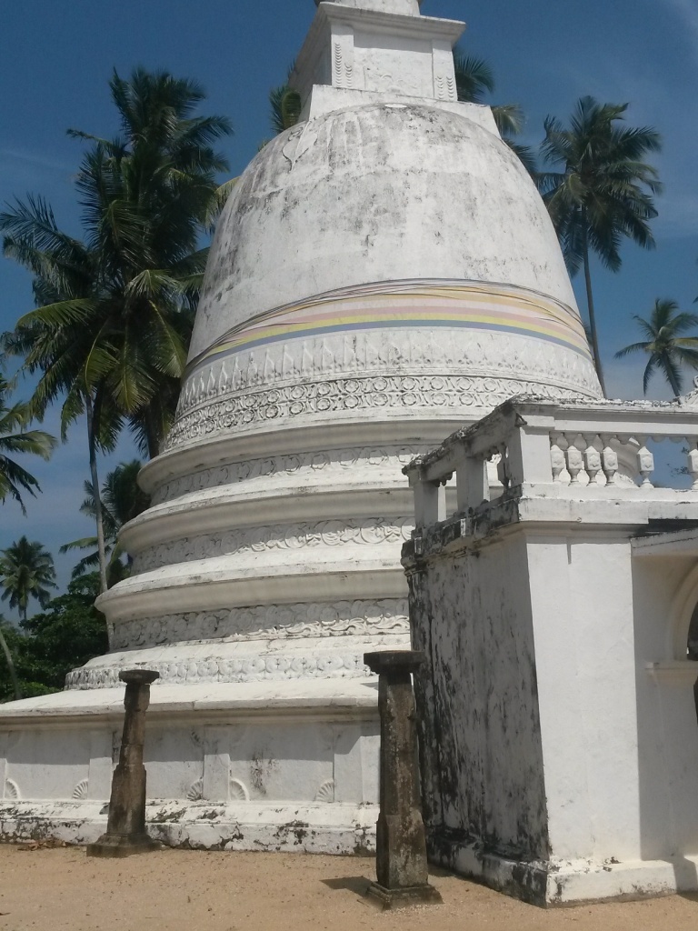 This stupa (or "tupa" as Eero calls it) was too big to fit in one frame