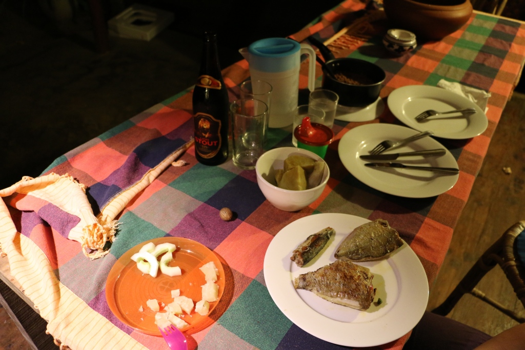 Dinner at home: the aforementioned three fish and sweet potato and red rice - 250 for the fish but that was pretty much it. The beer costs around 200 rupees for a 0.66 litre bottle.