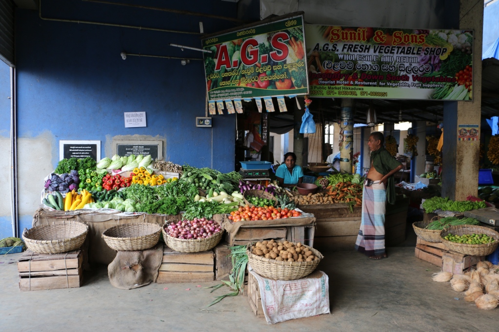 Vegetable market in Hikkaduwa